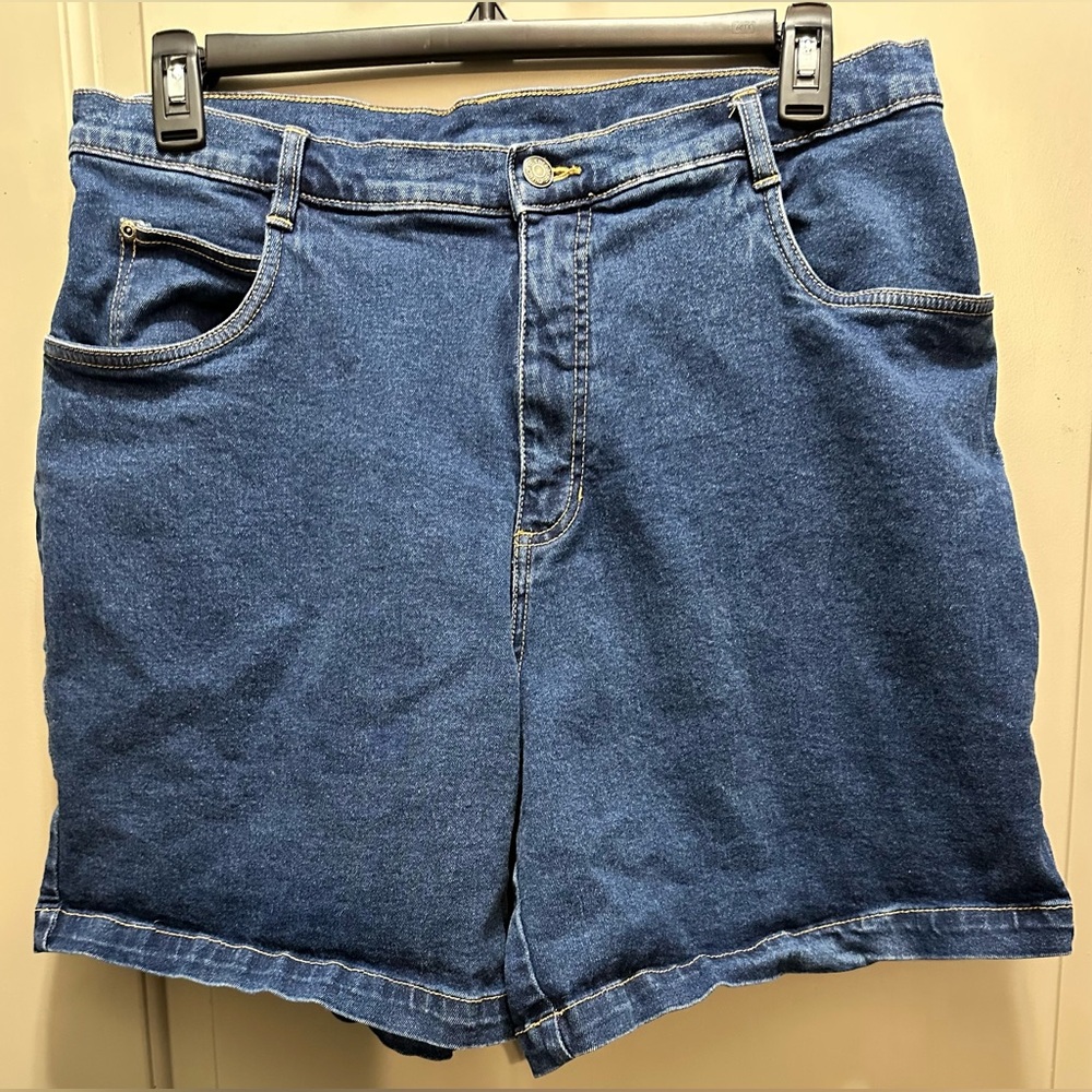 Cherokee Size 18W Blue Denim Shorts Pre-owned